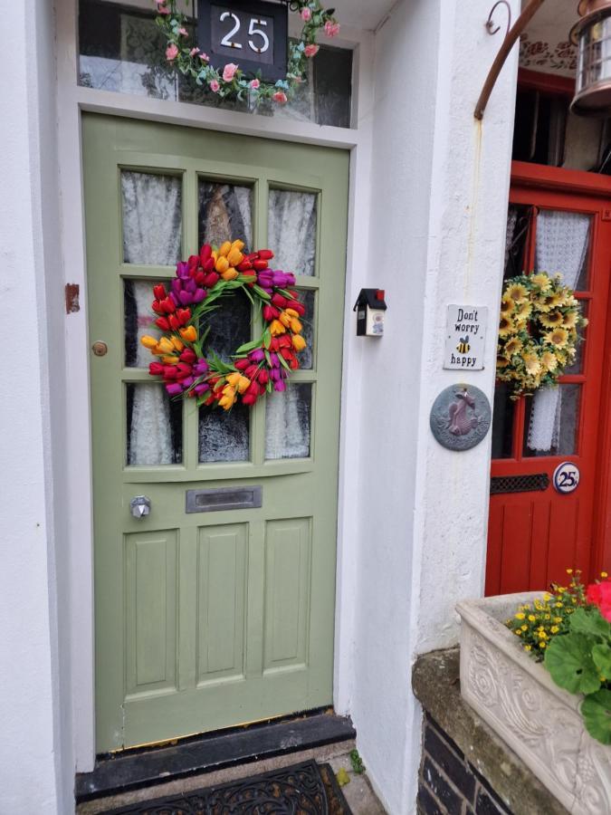Town Cottage Ground Floor Appartment 브리젠드 외부 사진