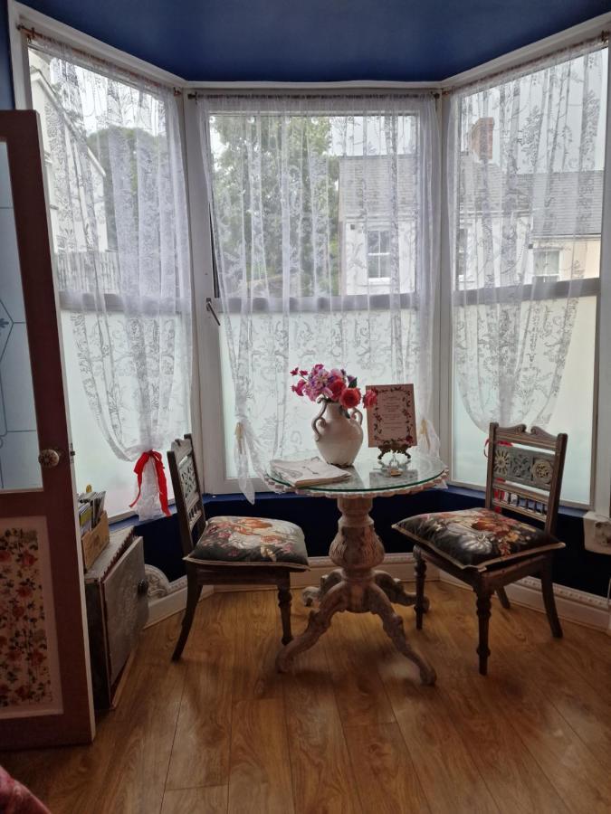 Town Cottage Ground Floor Appartment 브리젠드 외부 사진