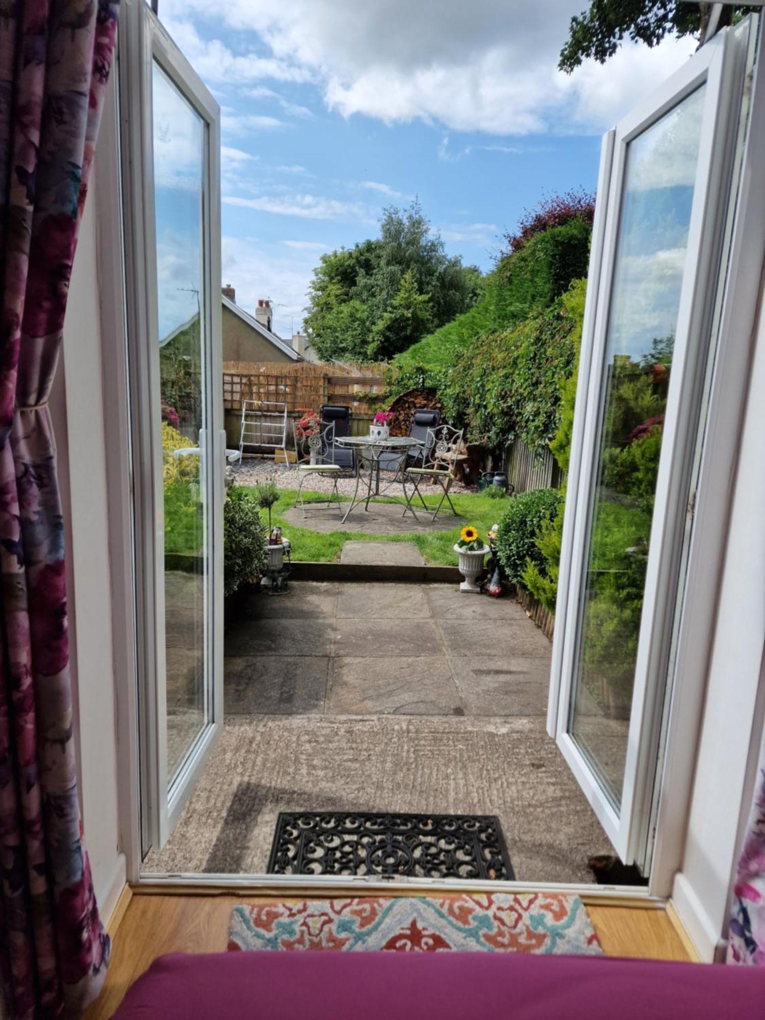 Town Cottage Ground Floor Appartment 브리젠드 외부 사진