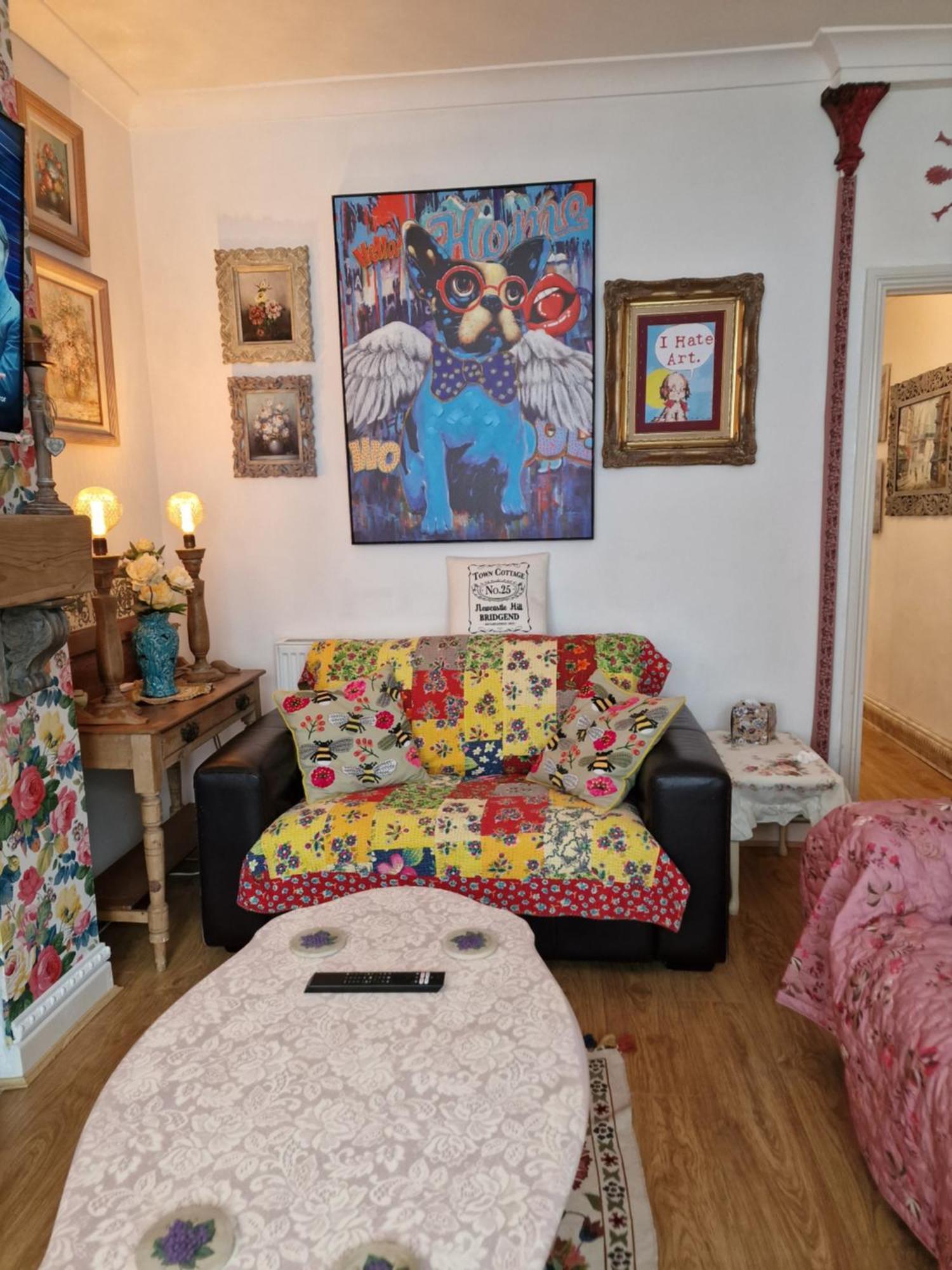 Town Cottage Ground Floor Appartment 브리젠드 외부 사진